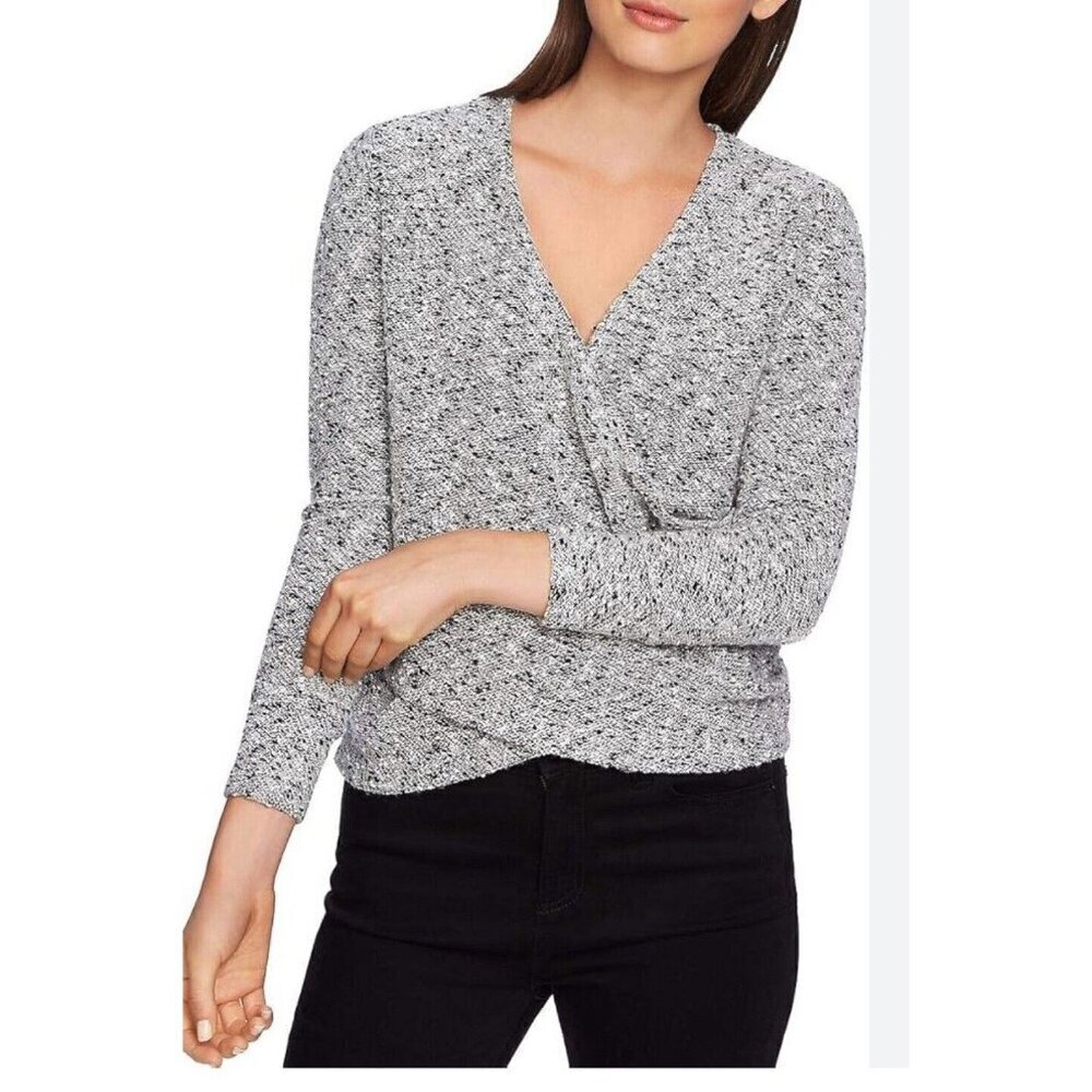 Hippie Rose Lightweight Sweater Beige Gray V Neck Long Sleeve Knit Top Sz M Fall
